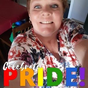 Meet your Posher, Joan